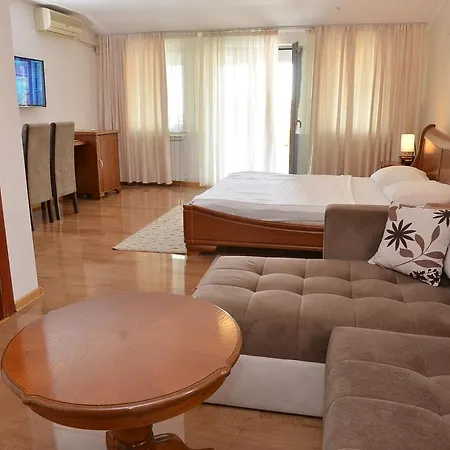 Apartment And Rooms In Club Indija Exterior photo