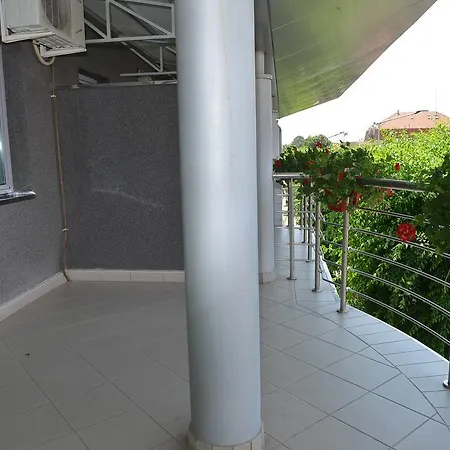 Apartment And Rooms In Club Indija Exterior photo