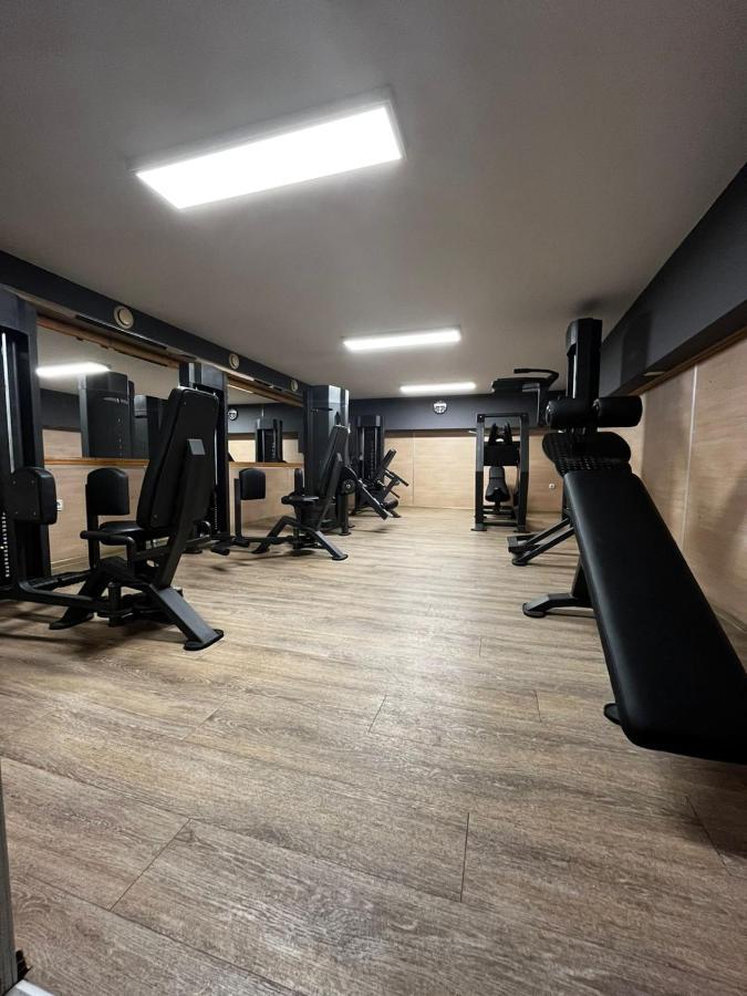 Apartment And In Club