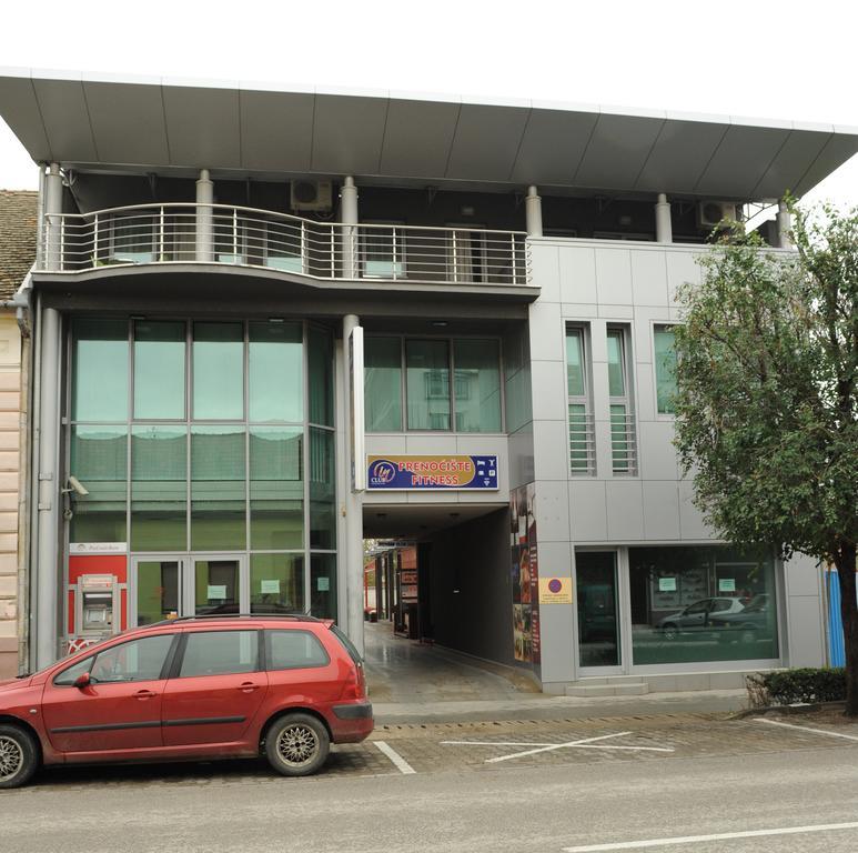 And In Club Apartment Indija