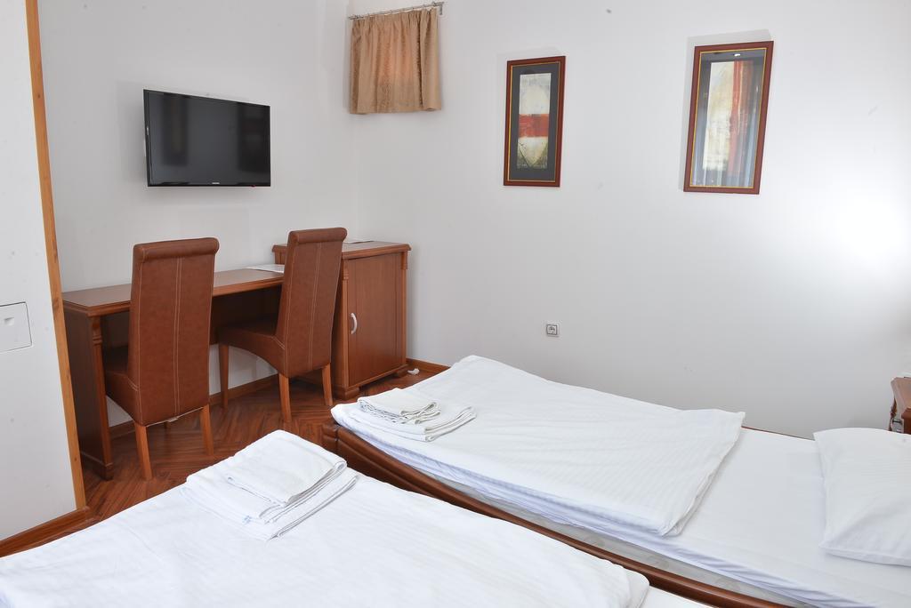 Apartment And In Club